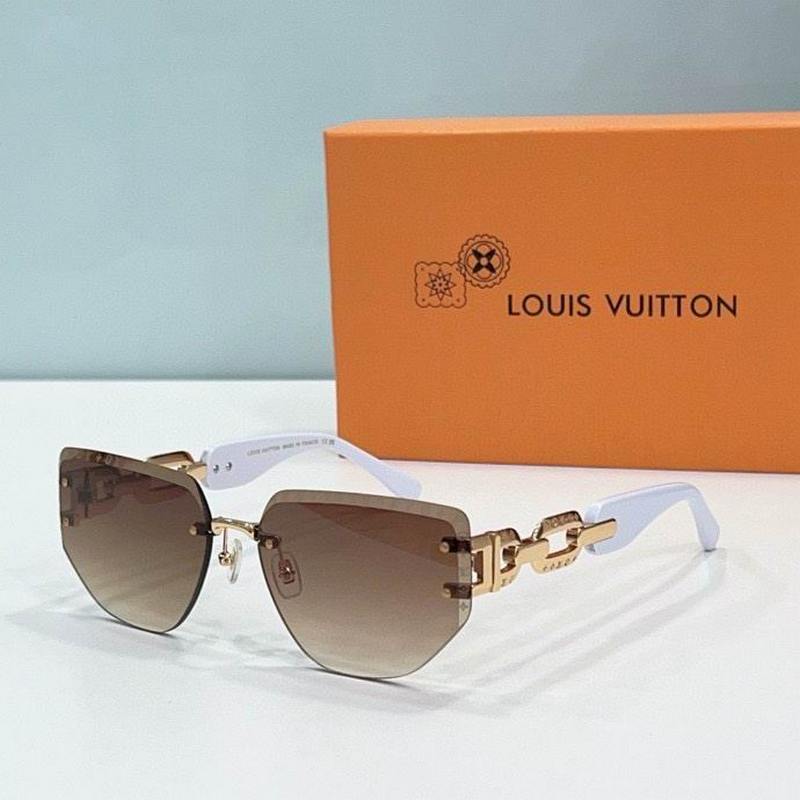 LV Sunglasses 879